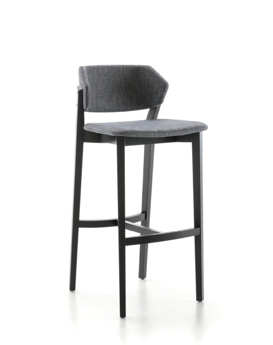 Patricia Stool